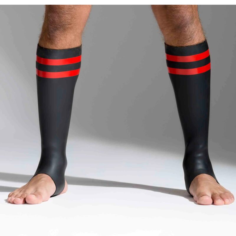 Neoprene zokni,fekete-piros.