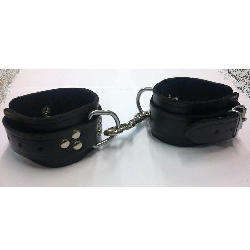 Láb bilincs vastag bőrből