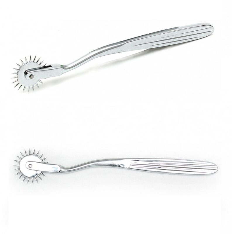 Fém tüskés szélkerék