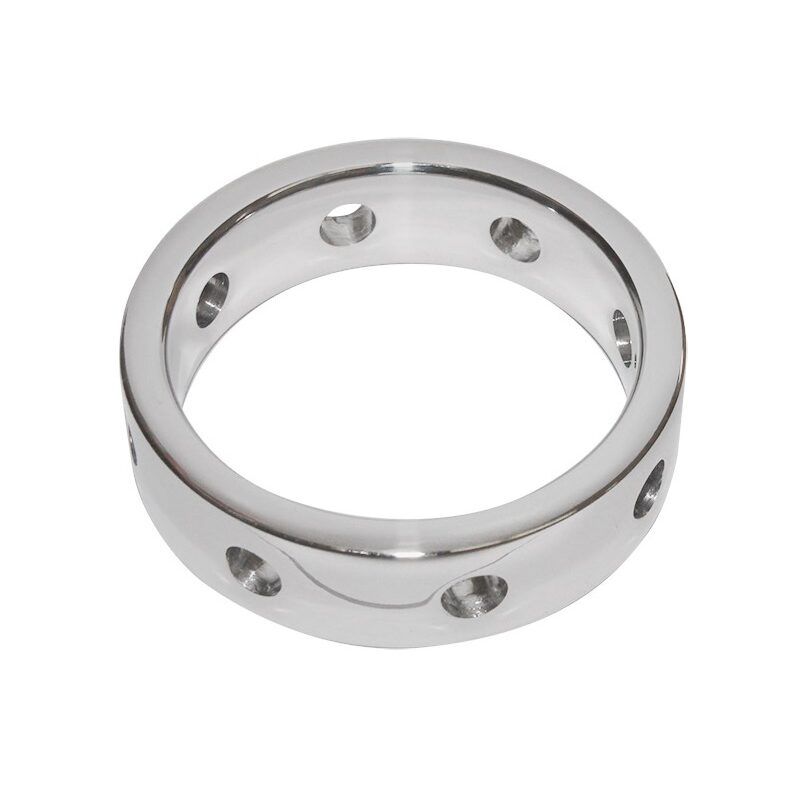 Lyukacsos fém péniszgyűrű. Belső átmérő:55mm