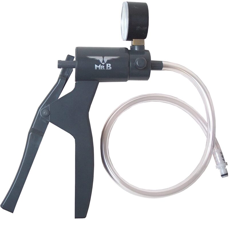 Mister B Pumpa nyomásmérővel.