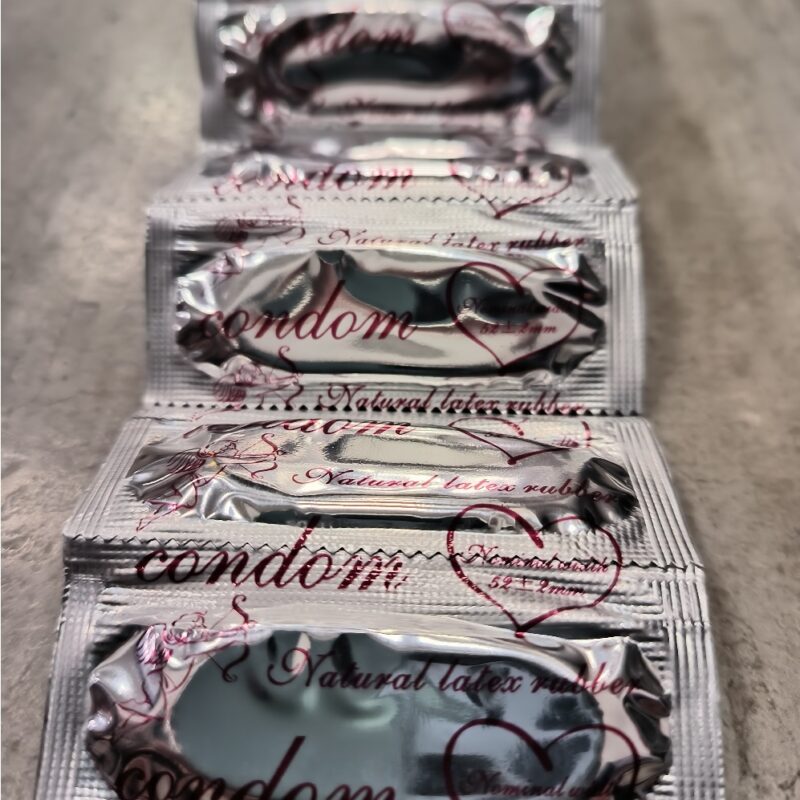 Love Condom -natur latex -10db. 100 Db-os
