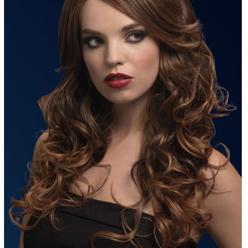 Nicole-hosszú barna paróka.