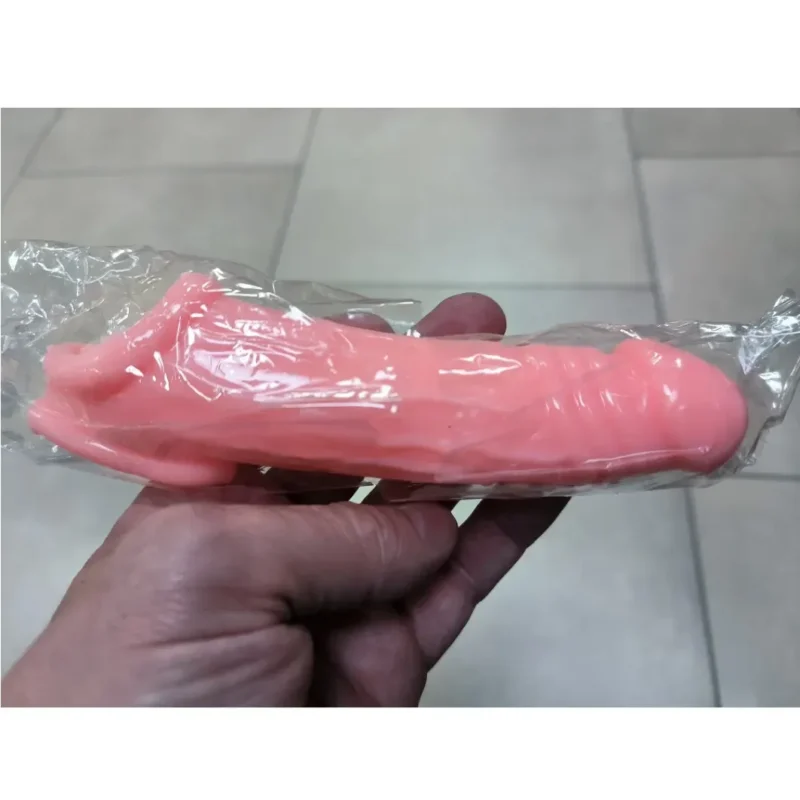 Siracusa péniszfeltét. Átlátszó