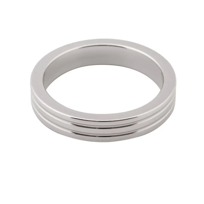 Ragyogó fém péniszgyűrű. Belső átmérő:55mm